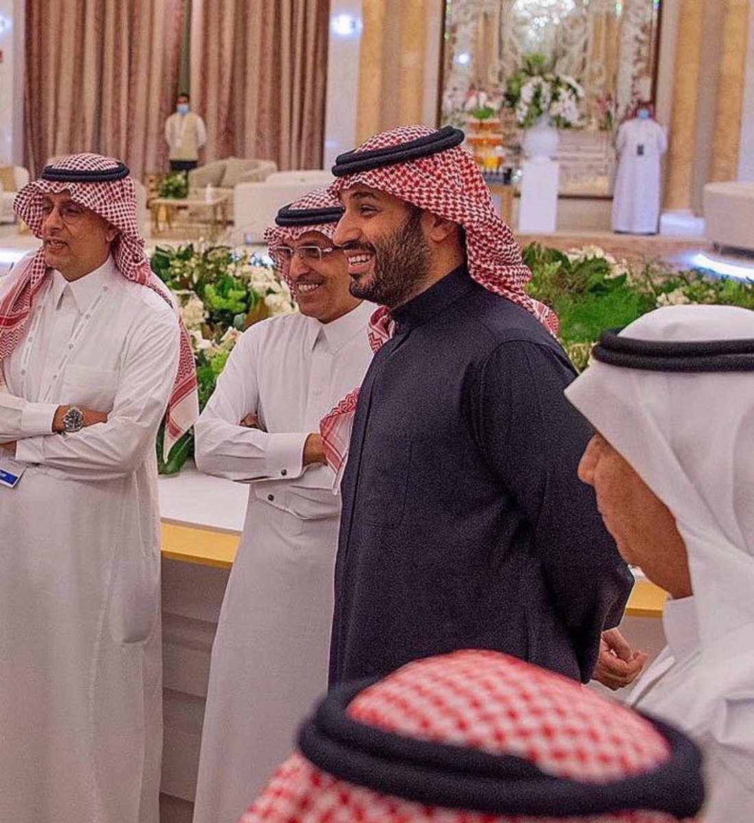 والله العظيم نحبك ونحبك ونحبك  ❤️  . •••