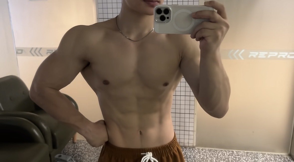 不听十里冬 tweet media