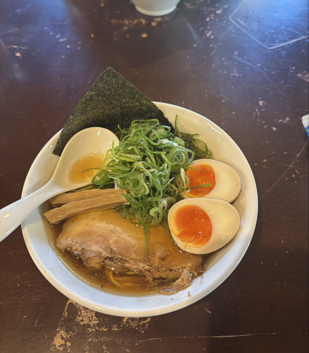 運皇帝QHL tweet media