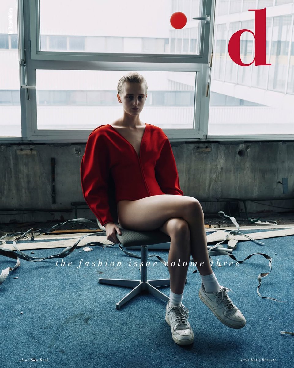 artandcommerc's tweet photo. D la Repubblica, The Fashion Issue Volume 3, 2026. Photographer: Sam Rock. Stylist: Katie Burnett. Hair: Olivier Schawalder. Makeup: Thom Walker.

@ https://t.co/a8LaY4W35A