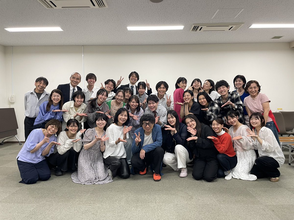 5/3 5/4 2日間で打ち上げも含めて
24時間超えの演技部屋WS 
みんな大好き
市井昌秀監督にお越し頂きました！
市井監督のお言葉通り、頑張ったメンバーは、本当に伸びました！
市井監督、2日間、本当にありがとうございました！
今後とも演技部屋のメンバーを
何卒、宜しくお願い申し上げます。