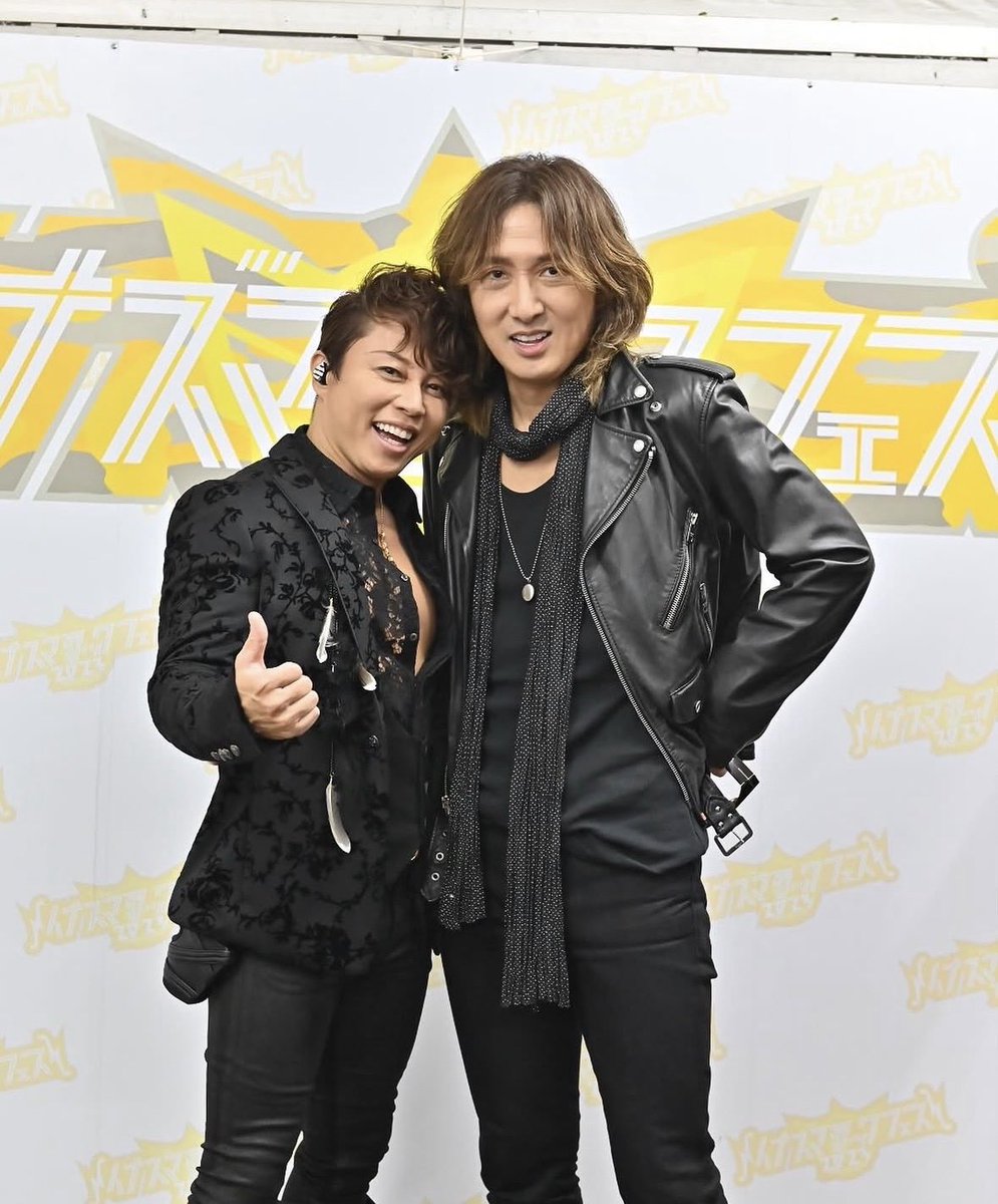 不可能図形のアルファベットキーホルダー✨
TとJが人気で、「この2人のことでは！？」なんて思ったり🤔🤭
みなさんは、どのイニシャルが好き？
#デザフェス63
