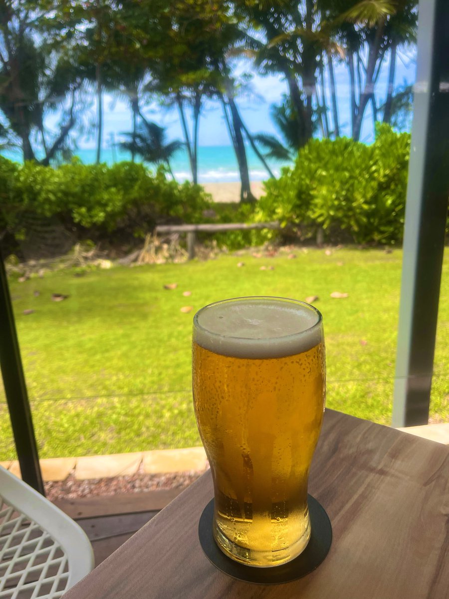 MagicAndPasta's tweet image. Oh,

Happy

Days 🥳🥳

#LoveWhereYouLive

#FNQ 

#FourMileBeach