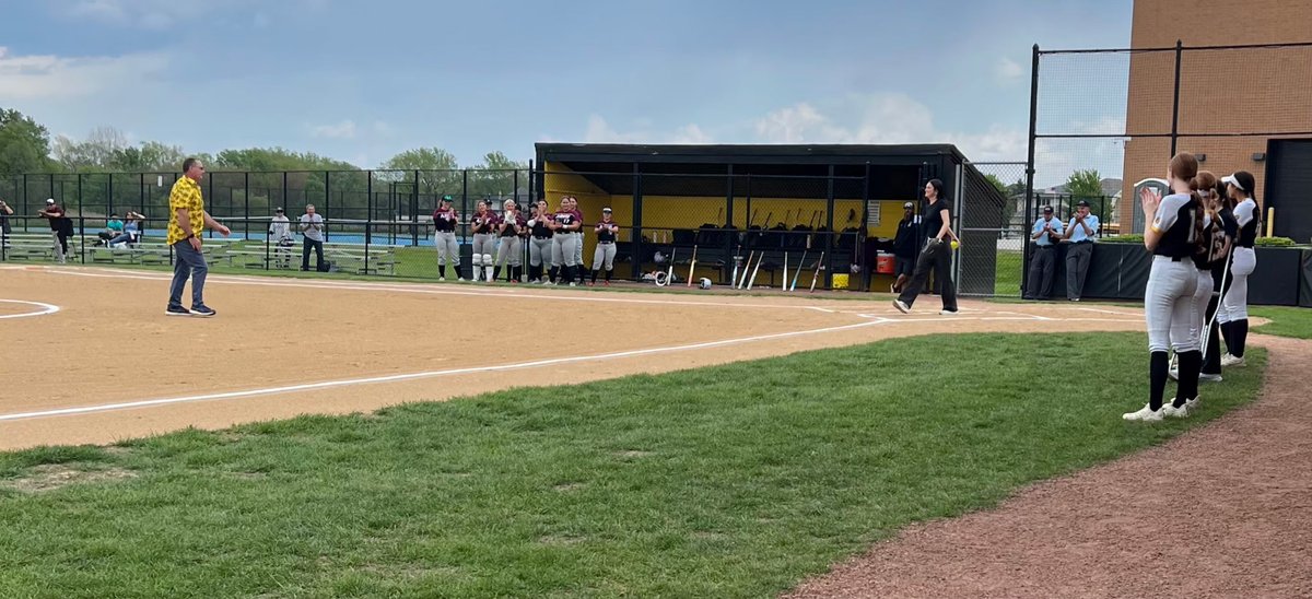 GOBULLDOGS_SB's tweet photo. Congrats to Brian Wujcik- alum, teacher, FB coach, 27 yr HC baseball coach, &amp; Athletic Director on his successful career at Richards. Today Wuj was honored pregame w his "last" 1st pitch to SB alum &amp; daughter, Becky.Thank you Wuj!! #Bulldognation #grateful @HLRAthletics 🐾🥎🔥🤗 https://t.co/QPBbNWCXOd
