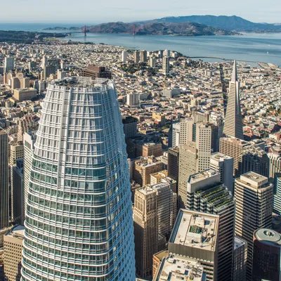 No. American cities should not copy the classical European architecture. American cities need to back to the innovative, pragmatic and scale driven architecture that made them great in the 1900s
