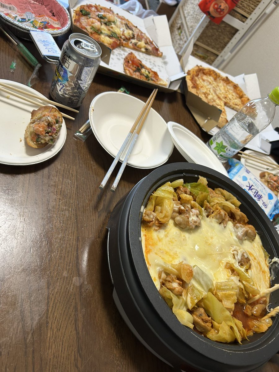 dorunyo's tweet photo. お食事会 https://t.co/BtGGaI0axW