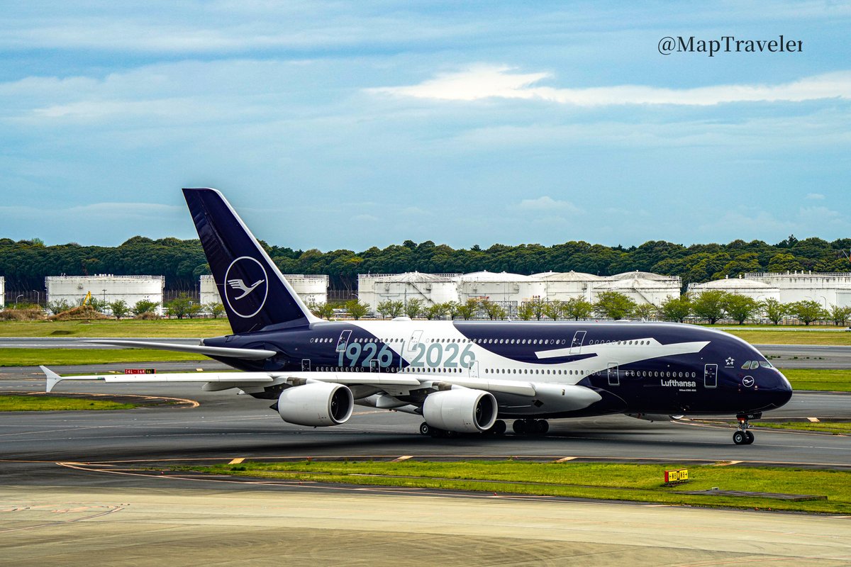 Traveler25889M's tweet image. #成田空港 ＃NRT #airlines 
#写真好きな人と繋がりたい #sony　
April-15-2026 
Narita Airport（Terminal-1）　
Lufthanse（D-AIMH）　
Airbus A380-841　100th Anniversary Livery

SONY α7RⅣ
TAMRON 50-400mmF4.5-6.3 Di Ⅲ VC VXD
F6.3　1/1000　M　ISO400　119mm