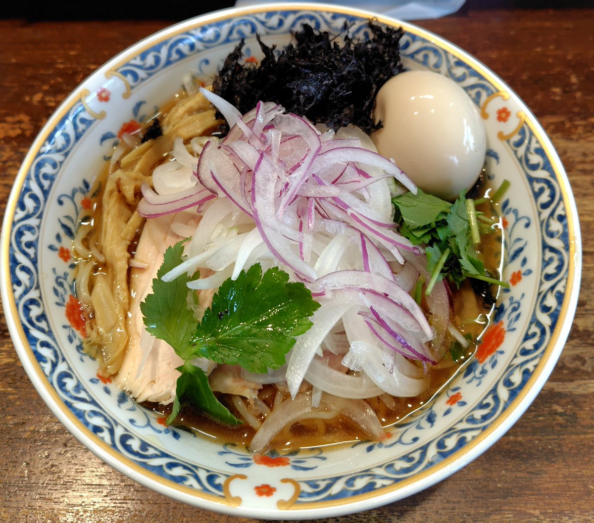 ひろりん ひとつ目❗️ 2026年102杯目 #らぁめんひろりん 冷たい煮干 ¥1180 とりちゃーしゅー