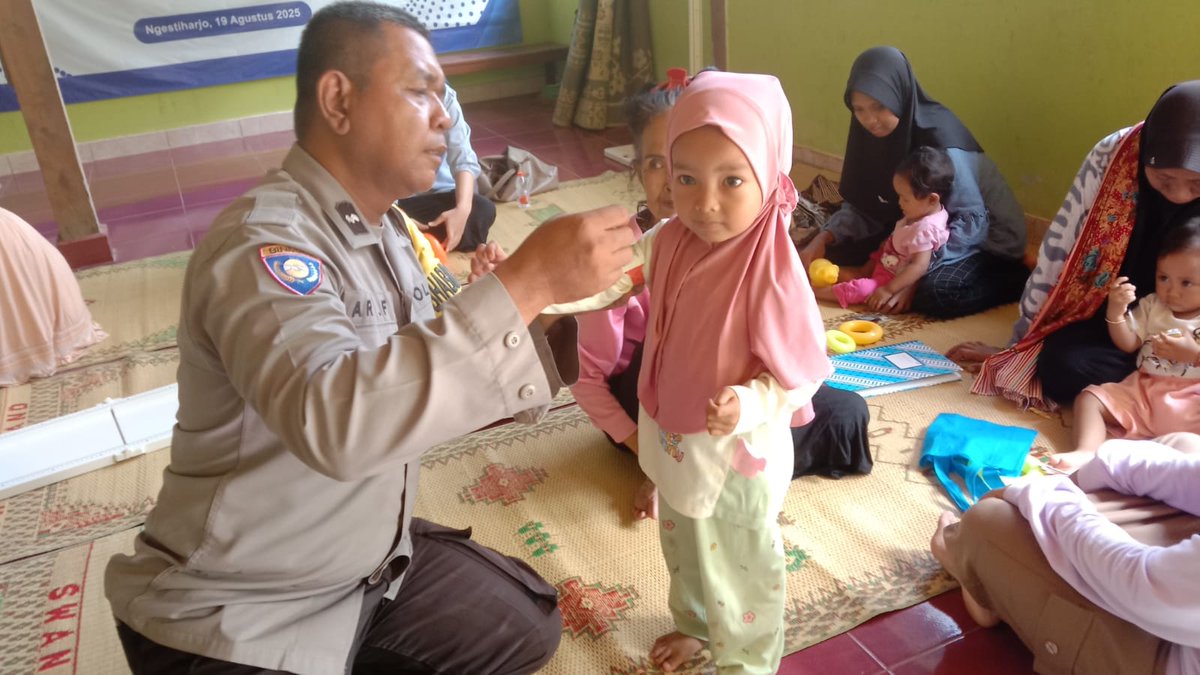 Humas Polsek Wates tweet media