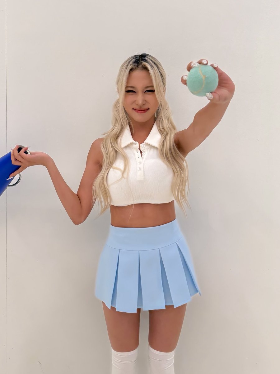 우주소녀 tweet media
