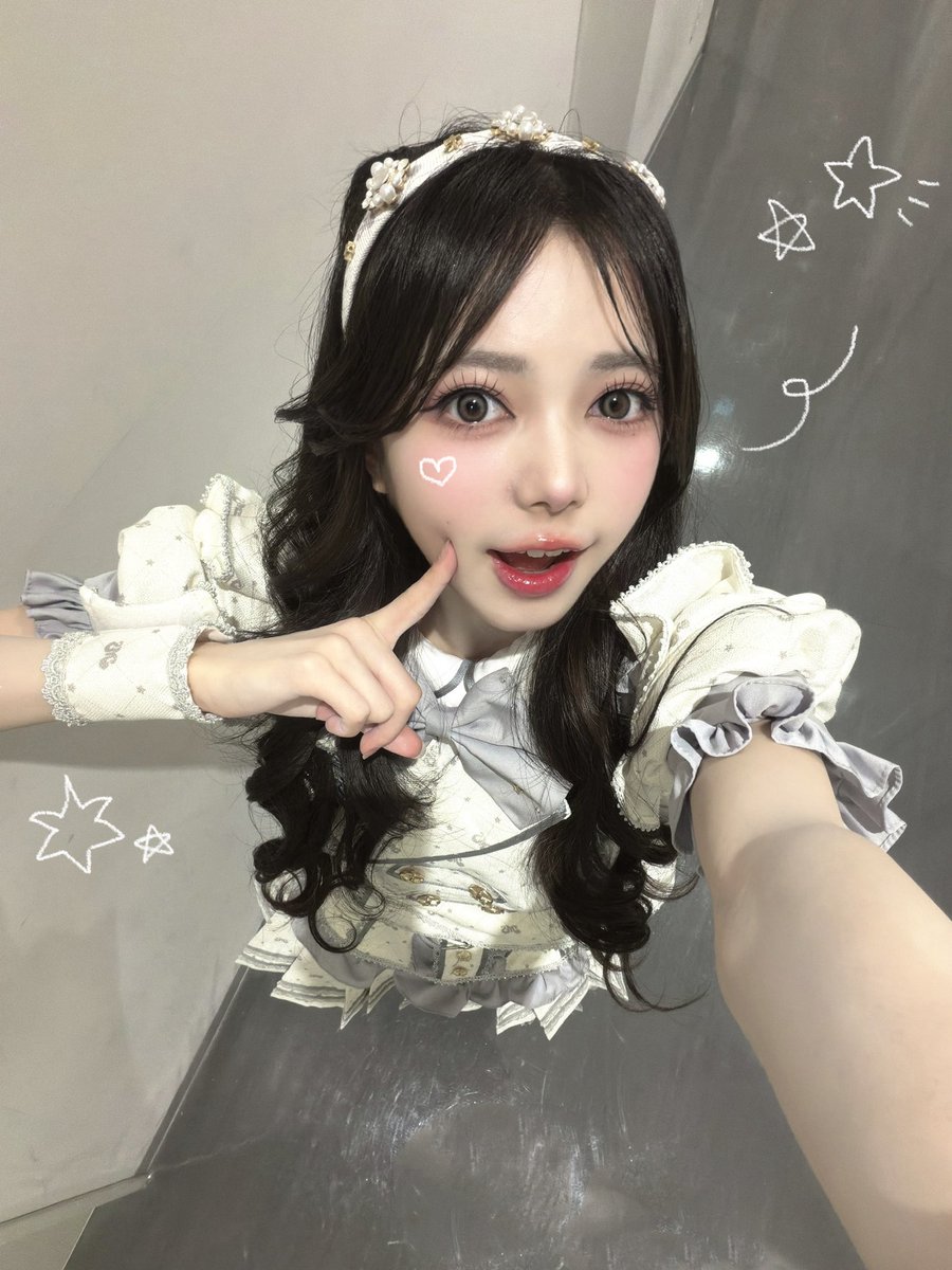 中山こはく（MORE STAR) tweet media