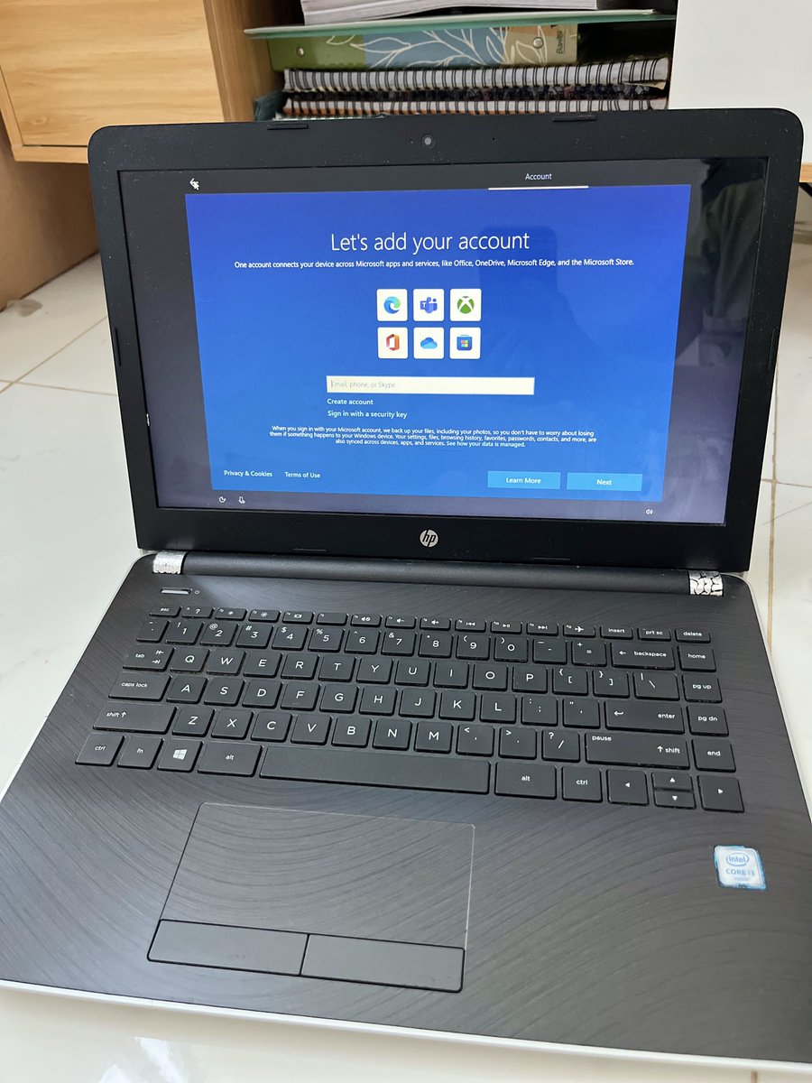 wwdscx's tweet photo. WANT TO SELL (WTS)

Laptop HP 14 Intel Core i3

- Rp 2.500.000 (Nego)
- 14 inch
- Laptop + Charger
- Memori (RAM): 12 GB
- Detail spek &amp; kondisinya boleh DM
- COD Tangsel / Jaksel

#zonauang #zonajajan https://t.co/j9n5FC2vYu