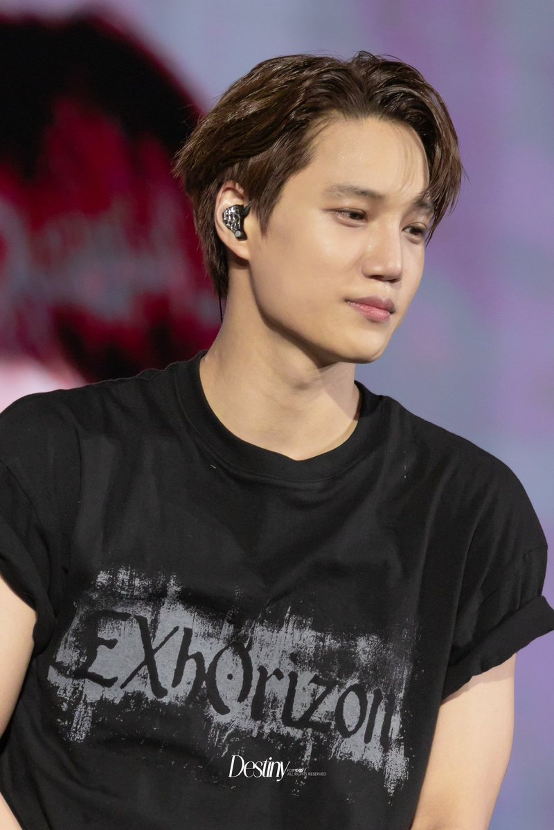 destinyladmenhh's tweet image. [260425] EXO PLANET #6 – EXhOrizon in Ho Chi Minh City 

#KAI #종인 #카이 #엑소카이 
#EXhOrizon_in_HCMC