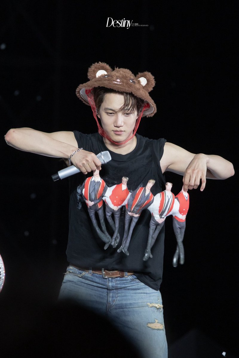 destinyladmenhh's tweet image. [260425] EXO PLANET #6 – EXhOrizon in Ho Chi Minh City 

#KAI #종인 #카이 #엑소카이 
#EXhOrizon_in_HCMC