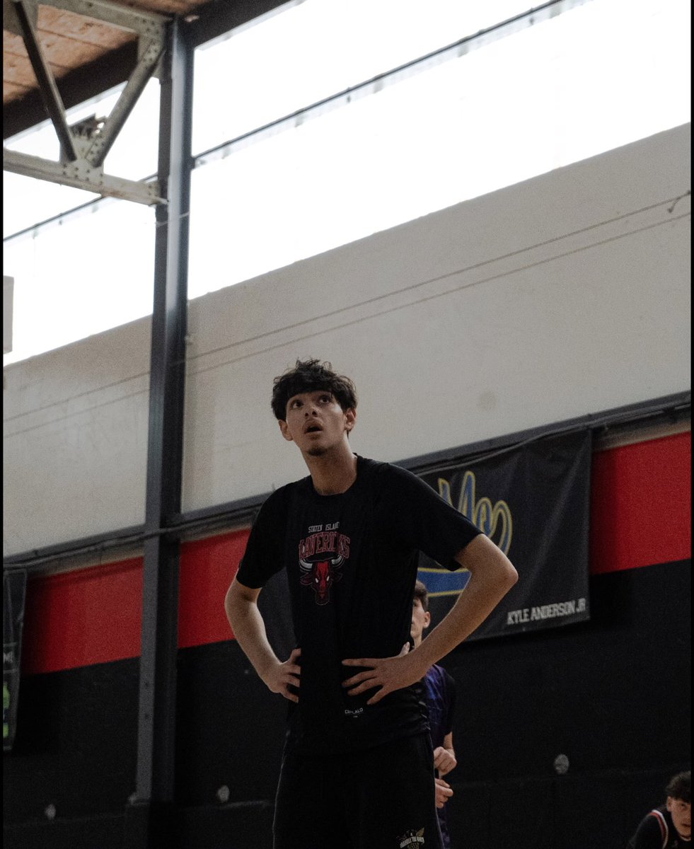 EliasRum20's tweet image. A humble player listens more than he talks and that’s why he gets better faster.

#basketball #athlete #CollegeBasketball #eliasrum #ncaa
