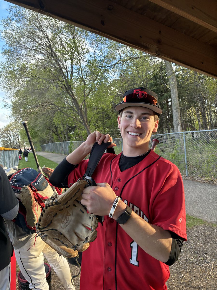 EPHSJVBaseball's tweet photo. JV Eagles WIN (Final: 19-4)‼️ 
☕️Chris Perry ☕️ 1-3 w/ 4HBP! Colton Thompson 3-6 4RBI w/ 💣 &amp; 3B! Bodey Hedlund 3-3 3RBI. Logan Haala 3-3 w/ 2RBI. Will Henschen 3.0IP 2ER  5K. Mason Hemmesch 4.0IP 1ER 3K https://t.co/Gt2bVwpF8W