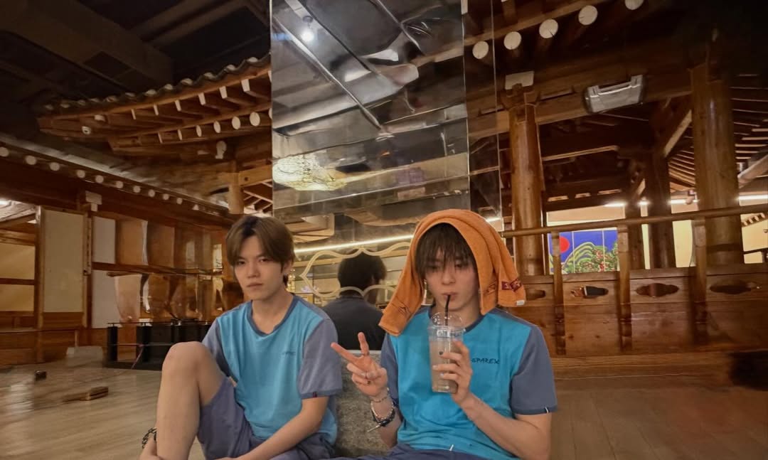 태그 tweet media