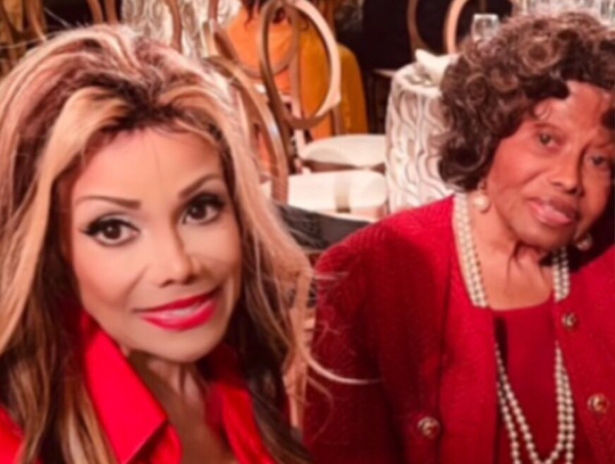 La Toya Jackson tweet media