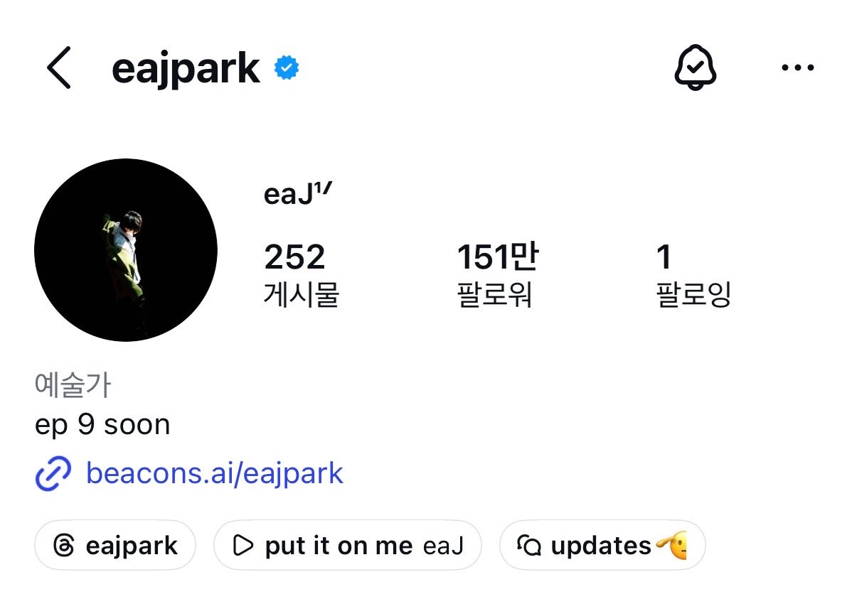 djglspakrjckskw's tweet photo. 언팔남 ㄷㄷ 또 0됐어 개욱겨 https://t.co/zGRQP6Udob