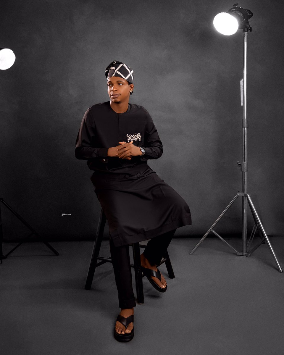 God's golden Boy 🕊️ tweet media