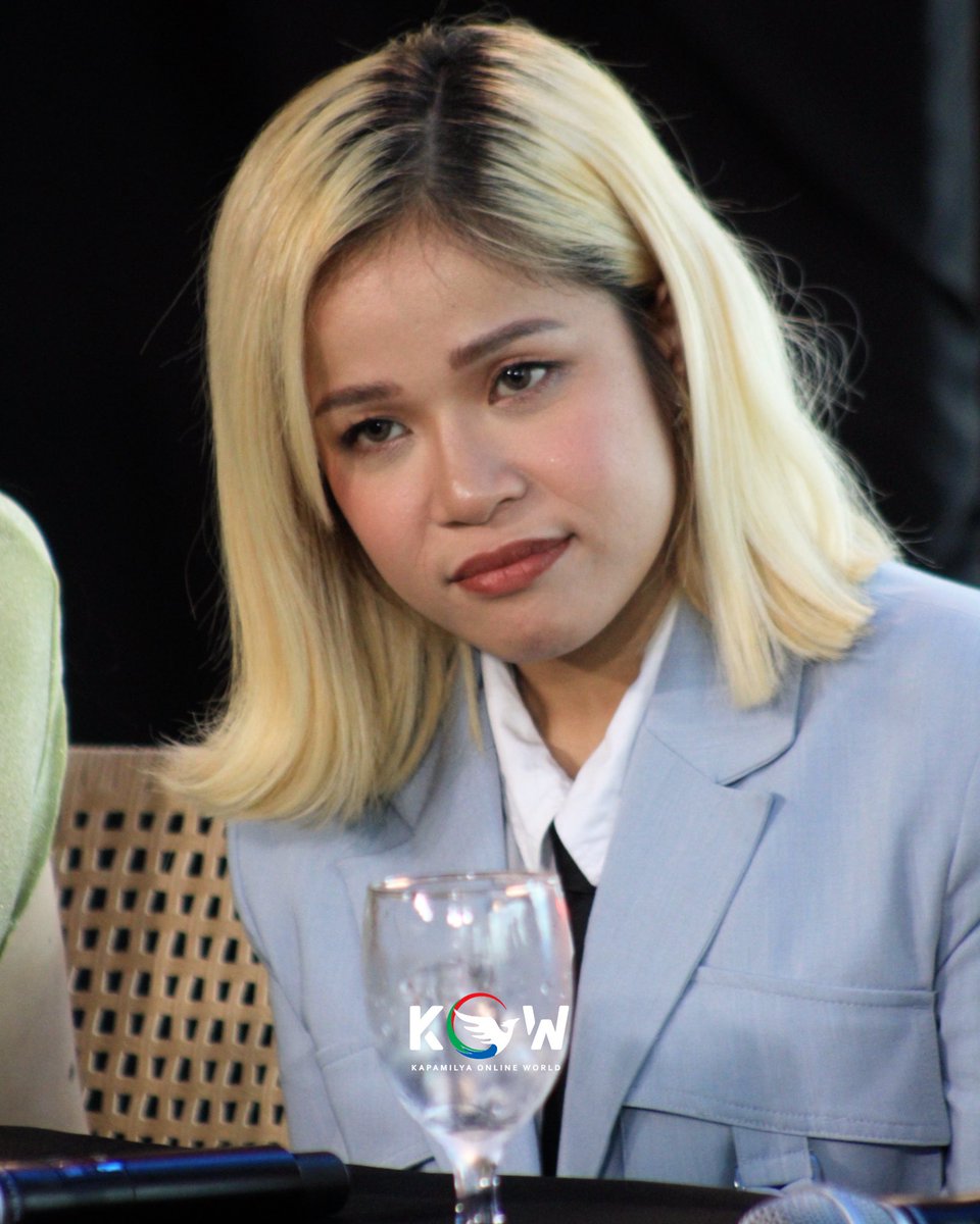 kowalerts's tweet photo. Yes naman Mowm #KlarisseDeGuzman during the Midseason Mediacon of #TheSecretsOfHotel88 

Weeknights on Kapamilya Online Live at 9:30PM
Catch 7 Days ahead of Free TV Episodes via iWant Now! https://t.co/1viECeSeug