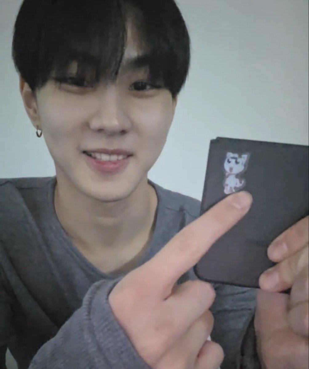 마따네 tweet media