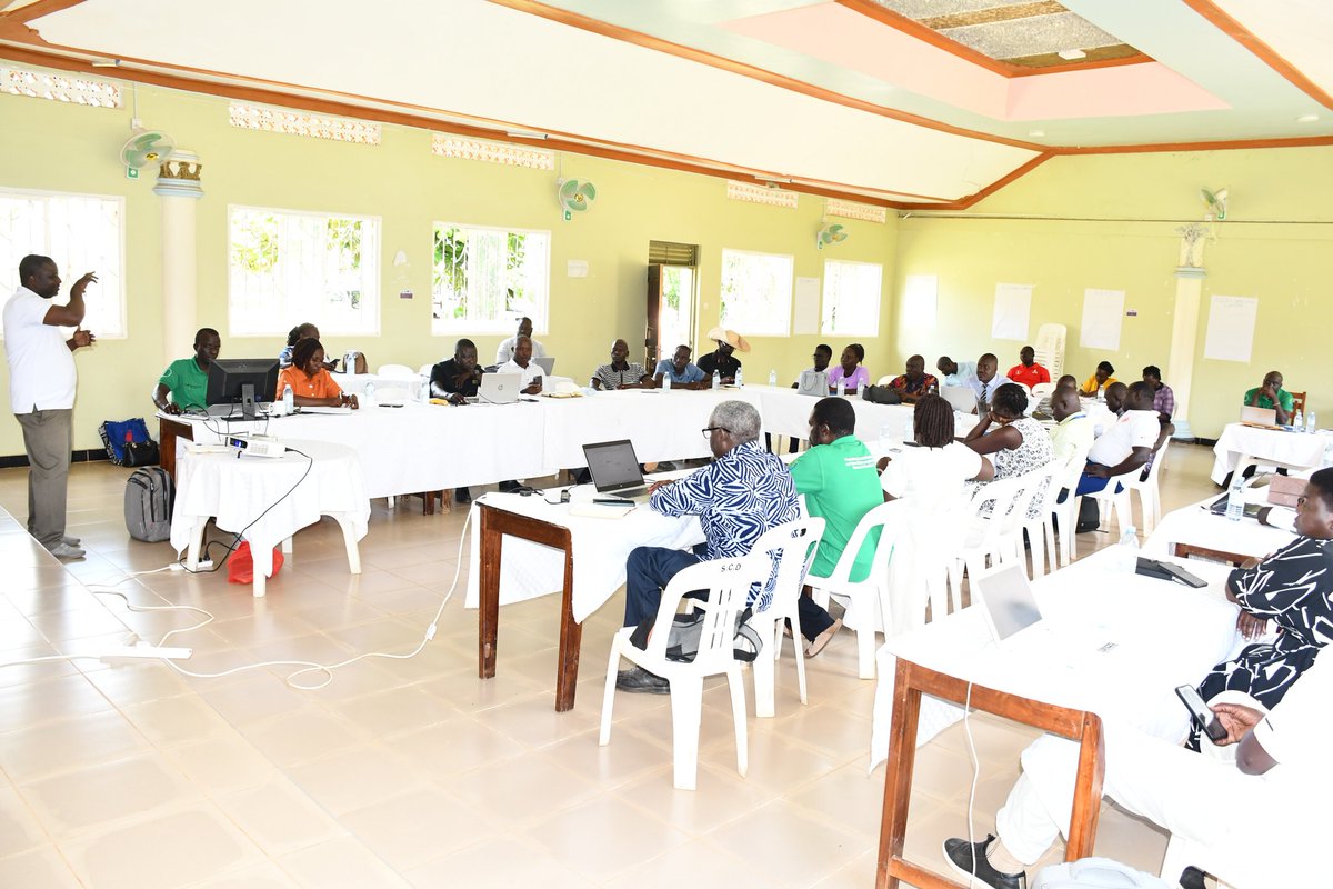 Adefomap2's tweet photo. Today we have convened at Eneku Village for a one-day onboarding for 40 Strategic ADEFO Members, both new and old, to strengthen collaboration and impact. The workshop focuses on aligning shared interests, clarifying roles, and leveraging complementary strengths among members https://t.co/naNk0PTa73