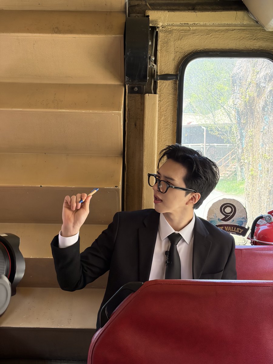 개인기 디자인 스쿨 tweet media