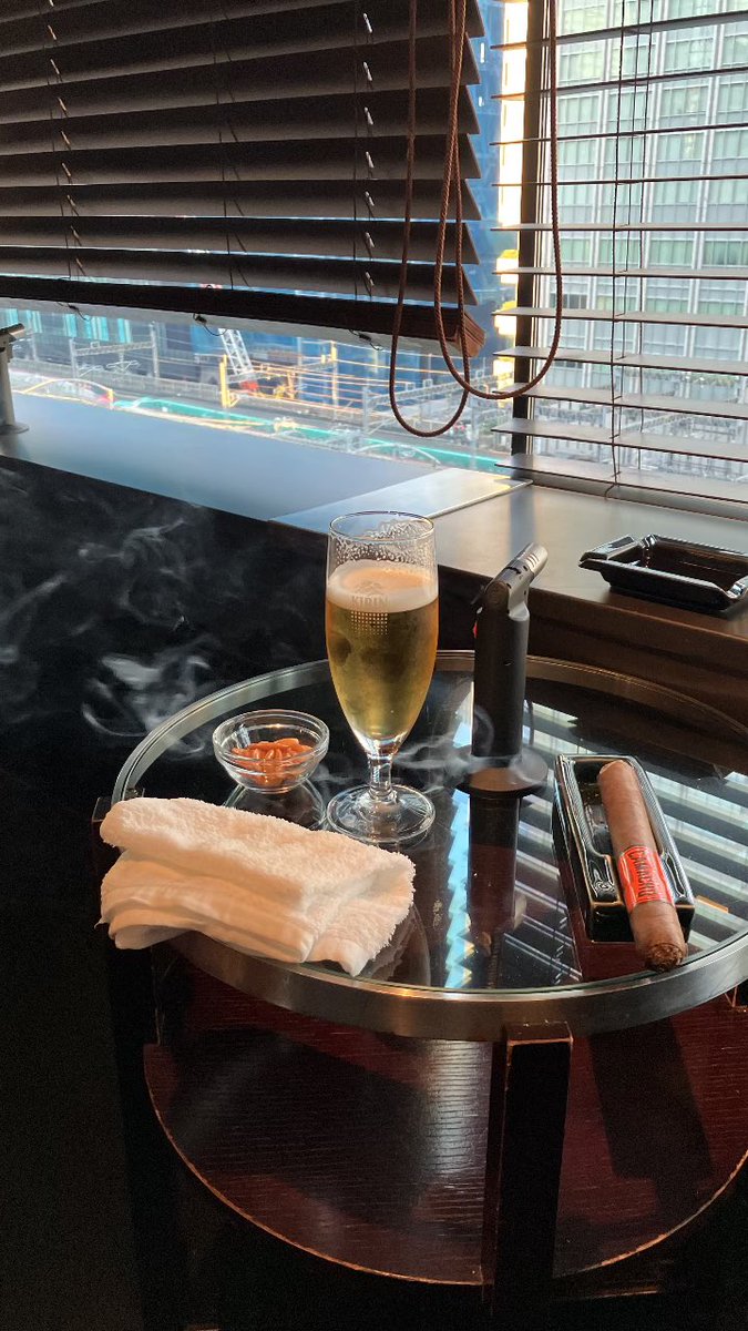 funbarplayer's tweet photo. 休日出勤したから少し贅沢♪ https://t.co/T5NRW4o3DJ