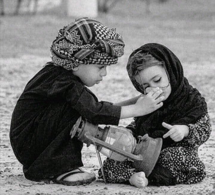 darifi_'s tweet photo. سلامٌ على اللطفاء في هذا العالم الممتلئ بالقلق..
سلامٌ على كل هيّنٍ ليّن لطيف الأثر عظيم التأثير..
يكم تحلو الحياة. https://t.co/qYnFtU447e