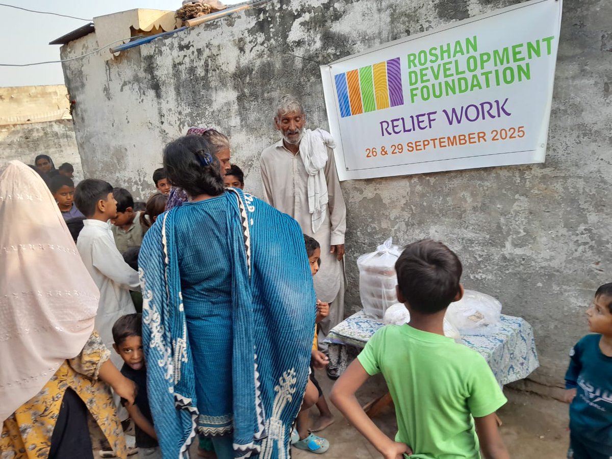 RDF_org's tweet image. Pakistan emits little GHGs yet faces severe climate risks—floods, droughts, smog. RDF raises awareness &amp;amp; supports vulnerable communities with adaptation &amp;amp; relief efforts.

#ClimateChange #Pakistan #FloodRelief #ClimateAction #RDF