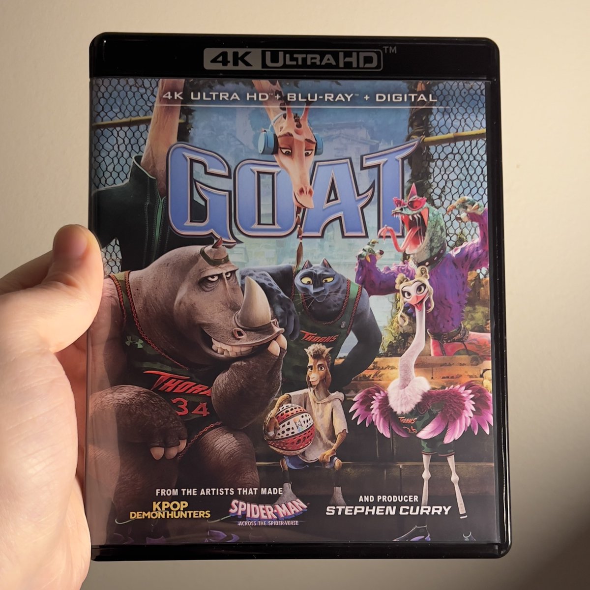 HighDefDiscNews's tweet image. /// #NewArrival ///

GOAT on 4K UHD Blu-ray via @SonyPicsAtHome. Now available, also on Blu-ray, today. #4K #Bluray #PhysicalMedia #GOAT @The_Goat_Movie #TheGOATMovie #StephenCurry #animated #animation @SonyAnimation #basketball

News story below 👇🏼 

🗞️ highdefdiscnews.com/2026/03/25/ani…