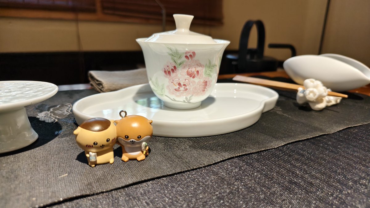 饿得走不动 tweet media