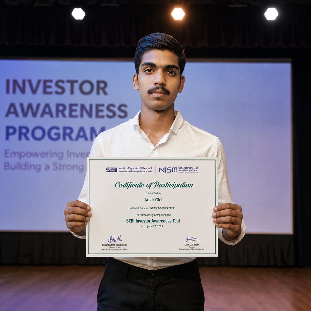 ankitgirix's tweet image. Now officially – SEBI Certified Investor
Ready for smart investing &amp;amp; growth 📈
.
.
.
.
.
#invest #investment #etf #ankitgirix #sebicertified
