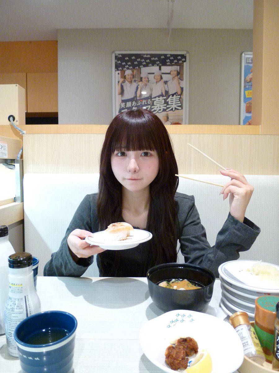 こまち tweet media