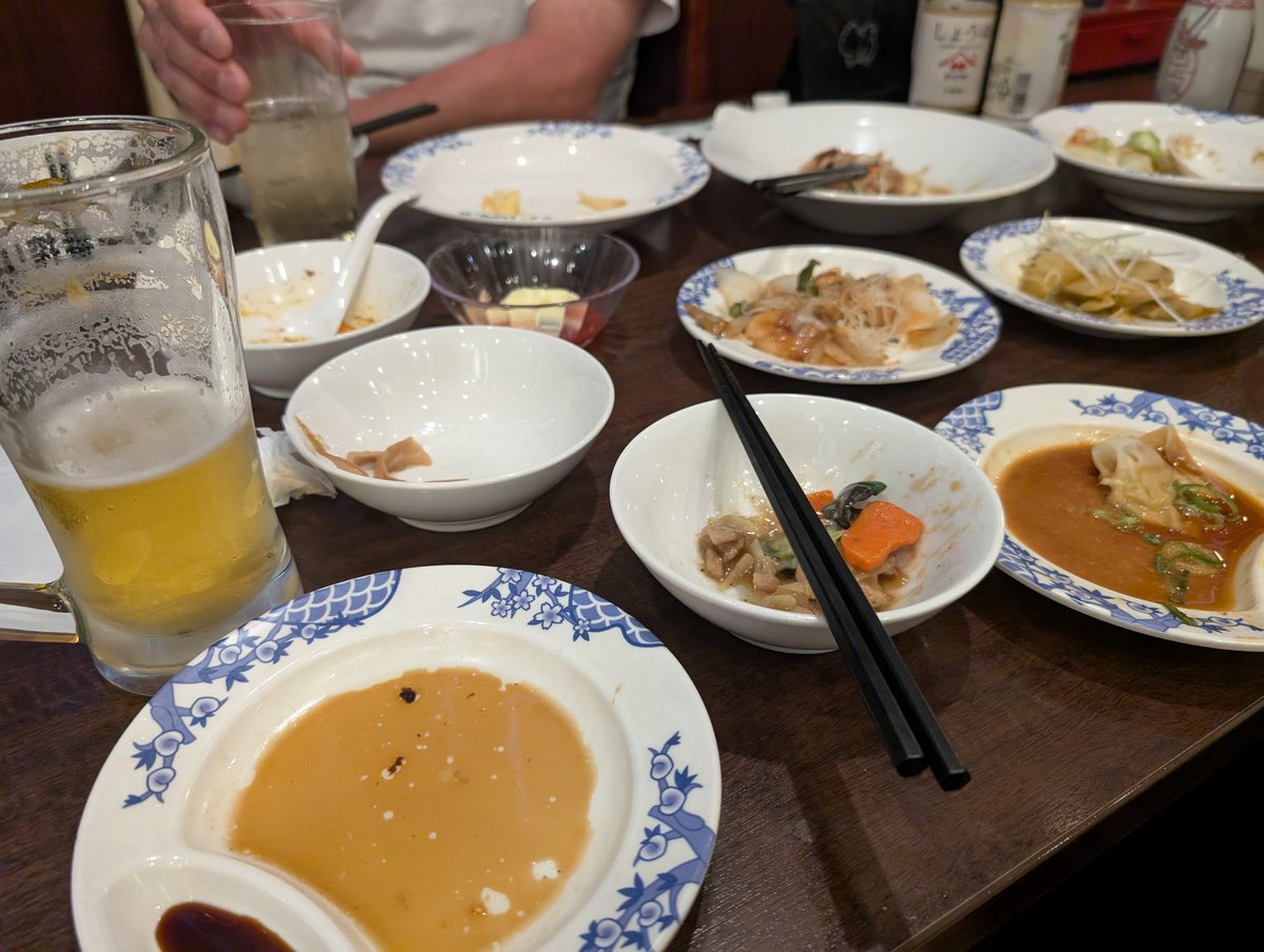 あきꙮ tweet media
