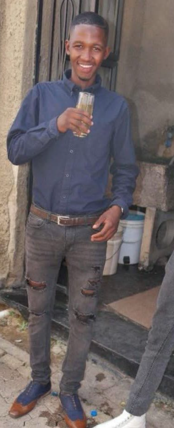 ElnaMkhize___'s tweet photo. MISSING: #Nakedi (24) and his sister #Anna(18), who uses a wheelchair, vanished in Limpopo on 1 May. Last seen near #Bergneck Village. Please help find them our youth need protection. Any info, contact police. #missing #protectouryouth https://t.co/RoHvjdgwKQ