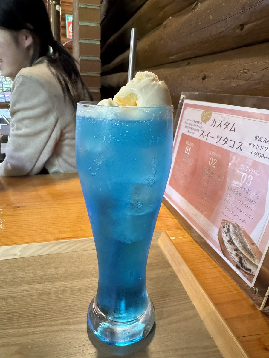 blueclover69 tweet media