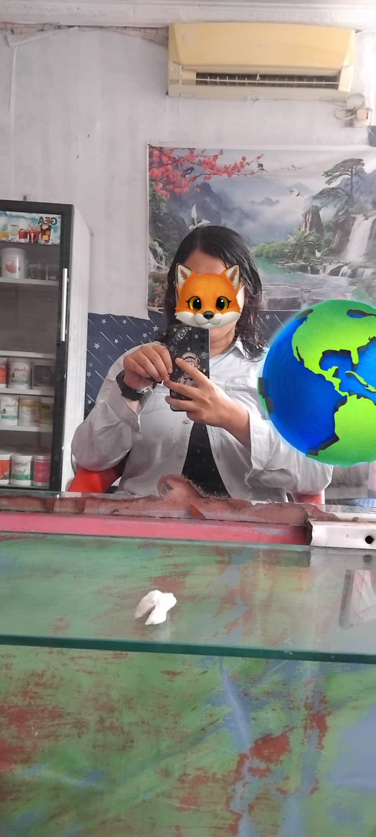 𝐯𝐢 tweet media