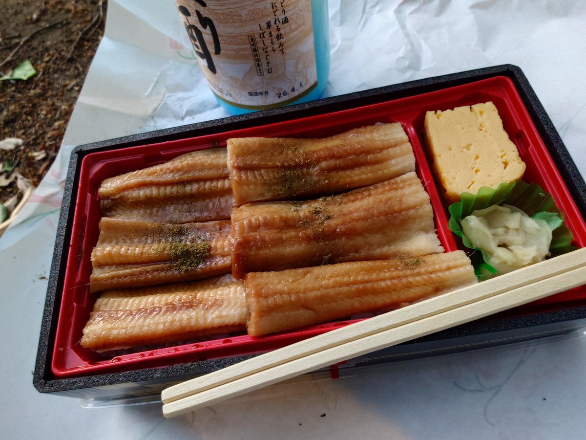 砂漠でBBQ tweet media