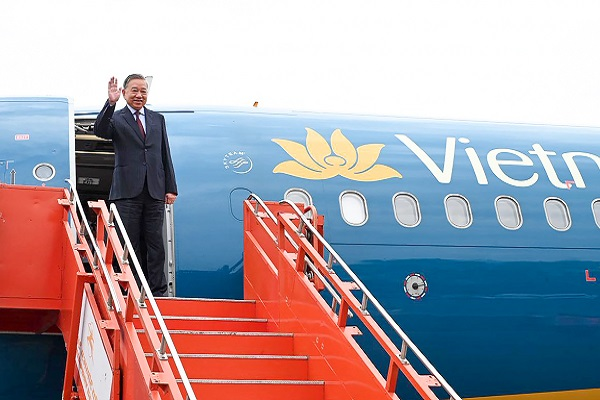 InvGurInd's tweet image. Vietnam President To Lam`s India visit likely to boost trade, supply chain ties

investmentguruindia.com/newsdetail/vie…

#President #WorldMarket #Industry #Vietnam #BilateralTies @Min_of_IC  #VinGroup #Trade #Investmentguruindia