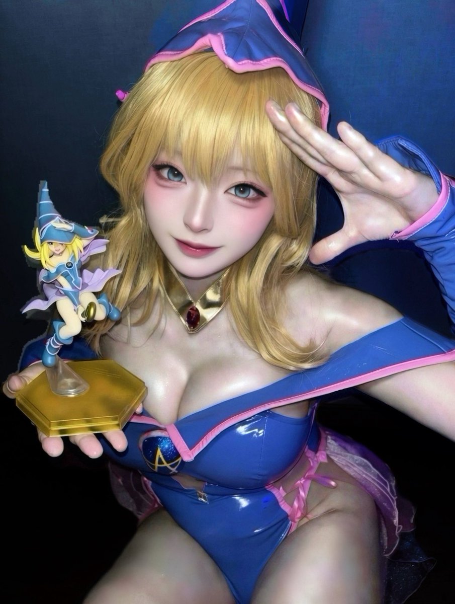 遊戯王ガチ勢によるブラックマジシャンガールコスプレ💙🩷（+限定色フィギュア）
