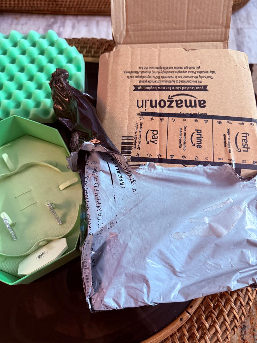 amit29gr's tweet photo. @AmazonIN @AmazonHelp @JeffBezos @consaff @nch1915 @jagograhakjago
SHAMEFUL & DELIBERATE HARASSMENT by Amazon India!
Order ID: 493-6173645-5716361
Order Date: 02 May 2026
Amount: ₹34,750 (Swarovski Earrings + Necklace)
Package delivered on 04 May 2026 — only earrings received. High-value Swarovski necklace missing.
Instead of resolving this serious issue, Amazon Customer Care is intentionally delaying and dilly-dallying by repeatedly sending useless/infructuous links and asking me to call back later. No investigation, no accountability, no urgency.
This is not a glitch — this looks like negligence or possible insider theft of luxury items. For a premium brand like Swarovski and such a high-value order, this level of service is unacceptable and unethical.
I DEMAND immediate action:
Full refund OR instant replacement of the missing necklace
Proper compensation for mental harassment and time wasted
Strict disciplinary action against the warehouse, packing, and delivery team responsible
If Amazon does not resolve this within 24 hours, I will escalate to:
Consumer Court
National Consumer Helpline
Department of Consumer Affairs
All legal authorities
Stop harassing customers with fake links and take responsibility!
#AmazonScam #MissingLuxuryItem #Swarovski #ConsumerRights #AmazonFraud #BoycottAmazon