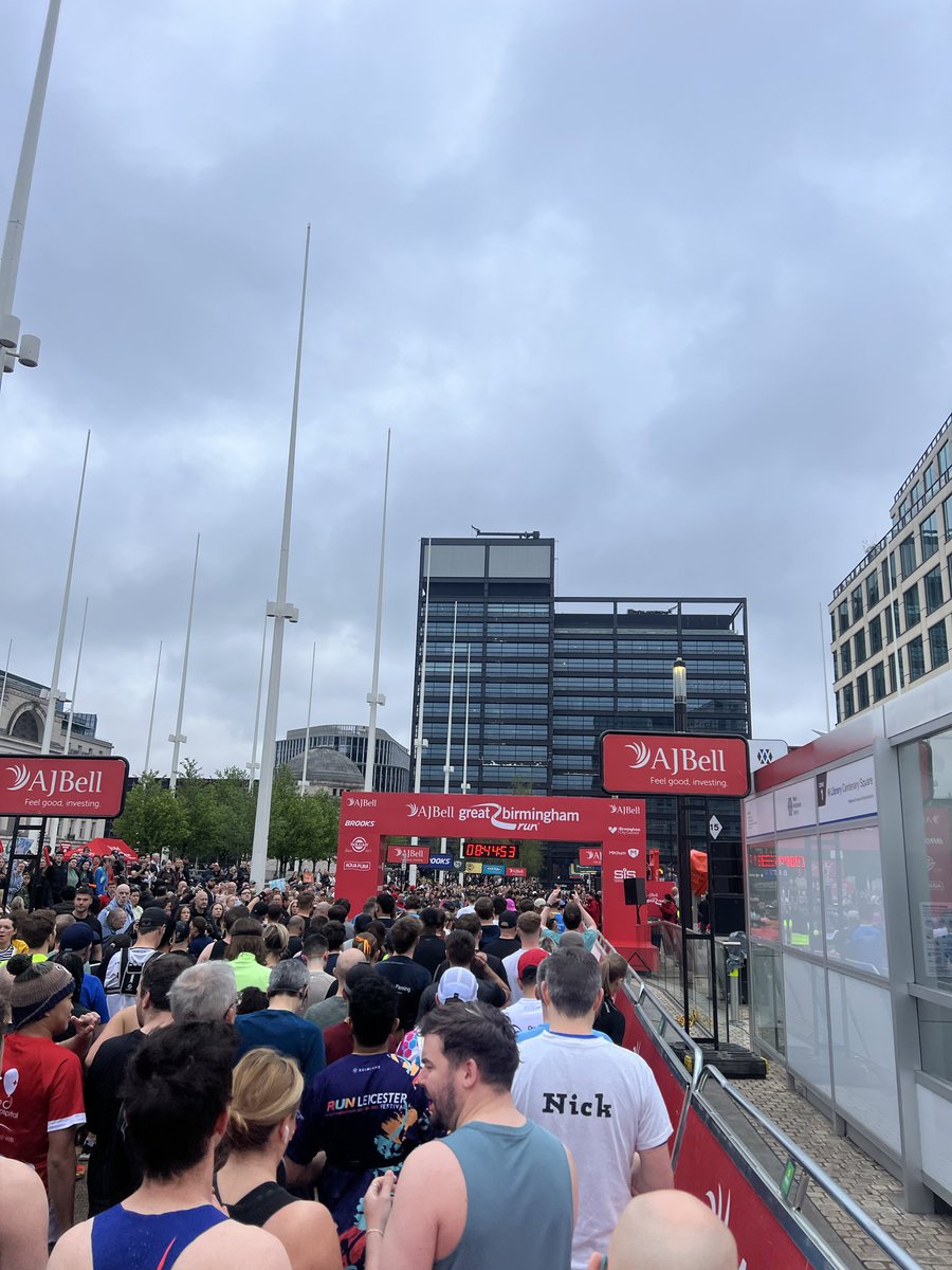 JakeFoxUK's tweet photo. Good to be back in Brum for the Great Birmingham Run this weekend. It was also brilliant to catch up with our fantastic constituency team in, as well as a few friends along the way.

10k in 52:26 wasn’t too shabby for a first try…. https://t.co/hssCaZPeWX