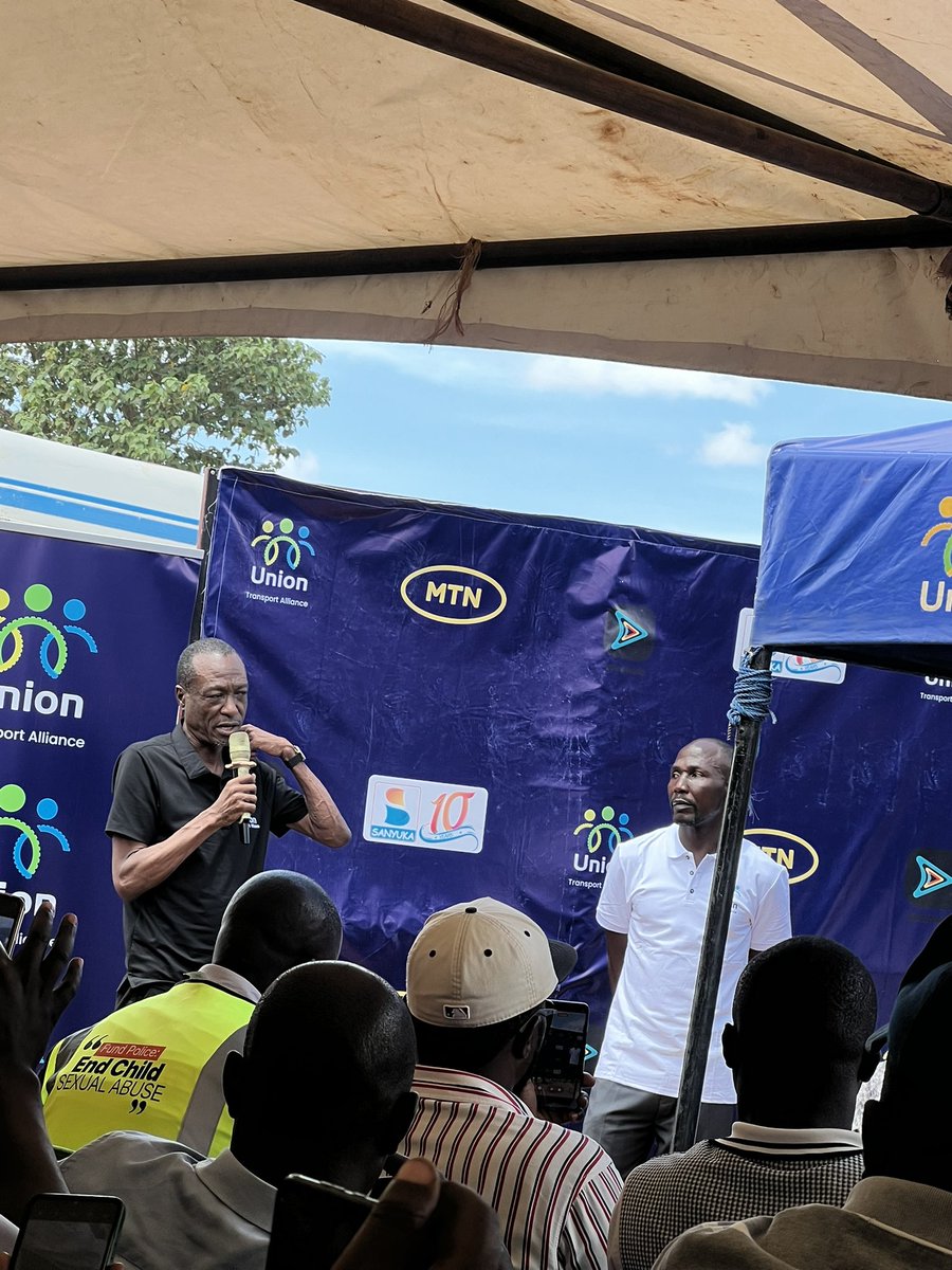 kingFahad_17's tweet photo. If you’re at Nateete Taxi Park, you already know…

@UnionAppUg is launching Union bundle,

Every call matters. Every MB counts.

That’s why the Union Bundle is built for YOU 
Talk to customers
Stay on WhatsApp
Keep earning daily

Sigala ku line 

#UnionBundle #SigalaKuLine #UnionxMTN