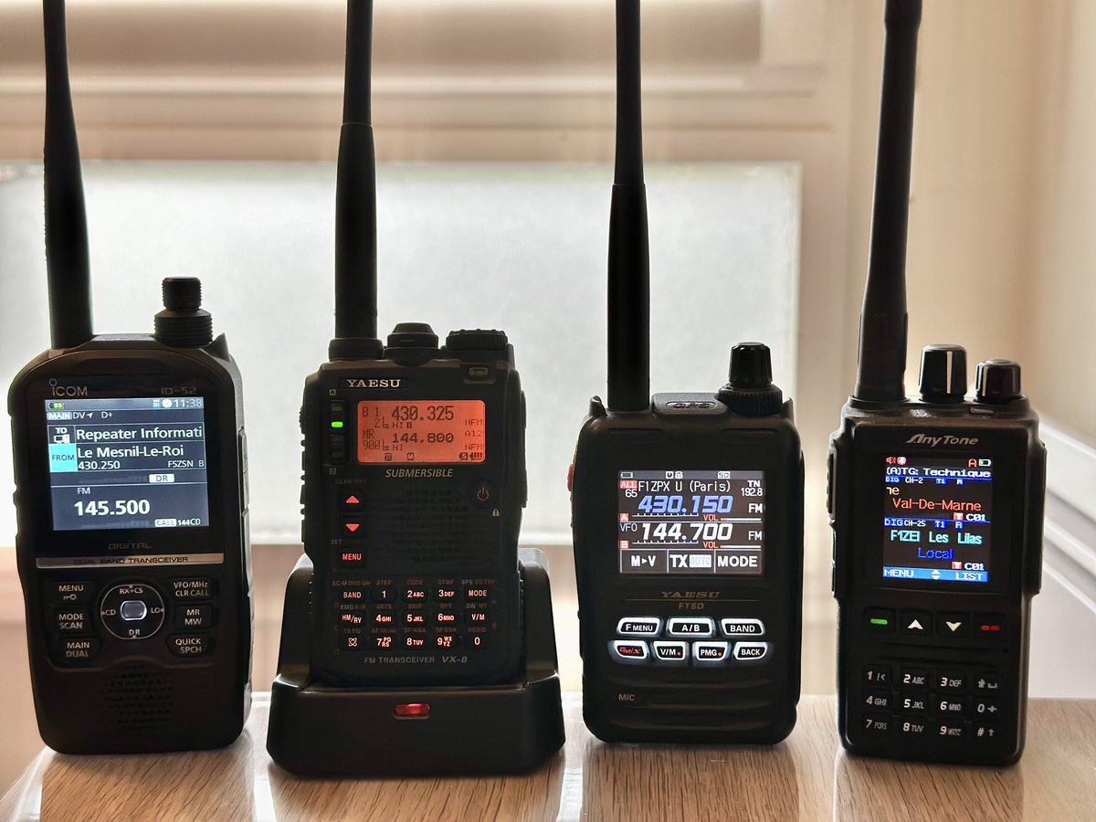 f4lhz's tweet image. Just casually monitoring the local repeaters on a rainy morning 📡🌧️

#hamradio #icom #dstar #yaesu #c4fm #anytone #dmr #aprs
