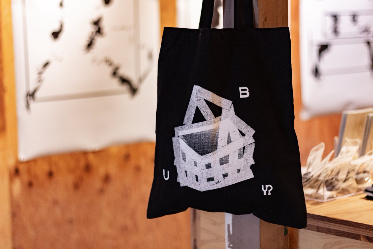 yeti_wow's tweet photo. 個展で販売してた買い物カゴトートバッグ、完売御礼🛍️ https://t.co/NbSUWbBq6o