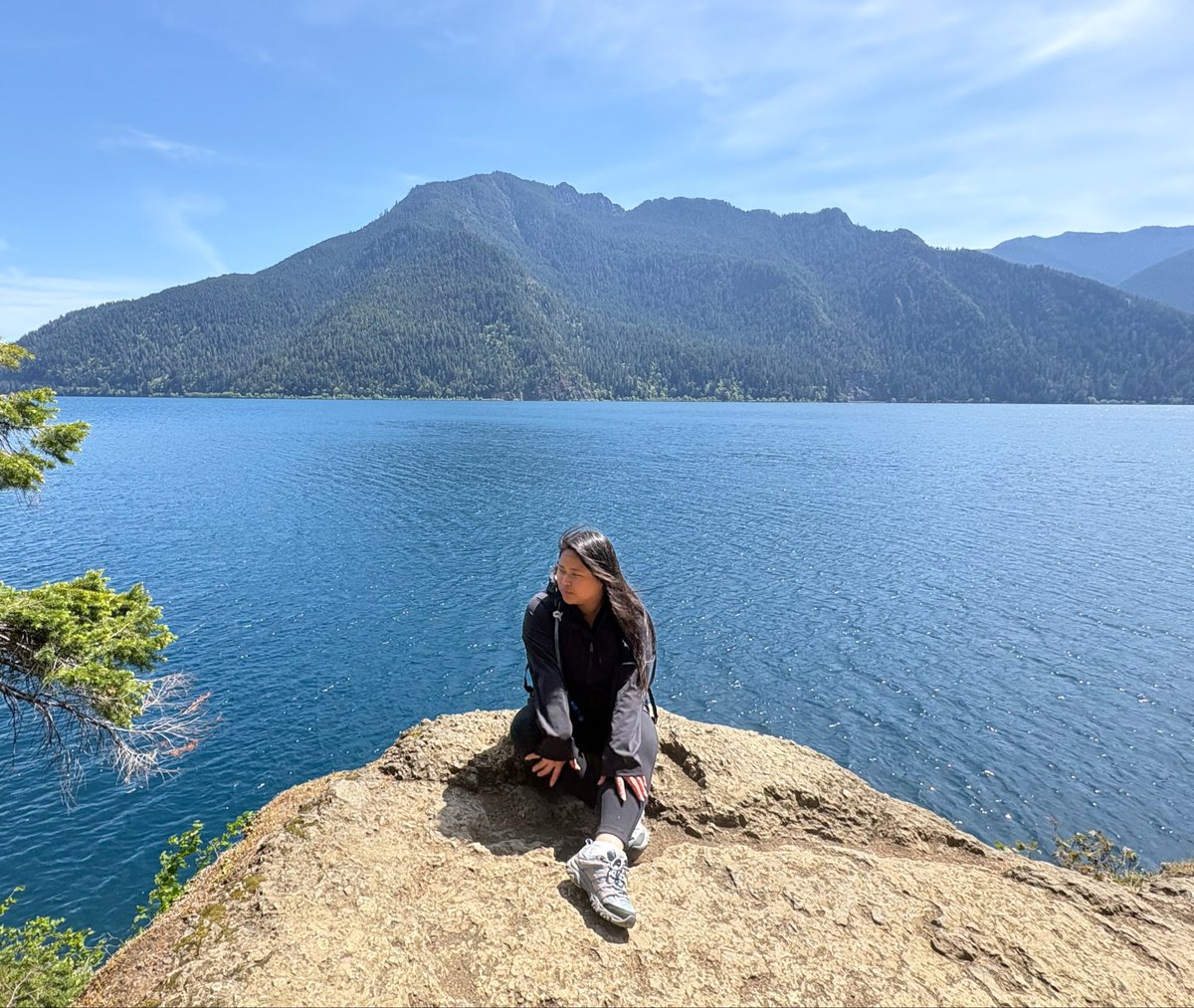 jrlopez9971's tweet photo. Amazing view, beautiful wife 💛 happy 116 months my love 💕 https://t.co/yUrsDnmWmj