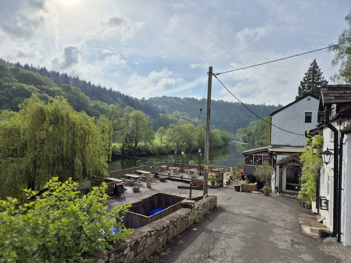 RyanGracey's tweet photo. #MayBankHoliday #SymondsYat #WyeValley https://t.co/sQSIfwgOuH