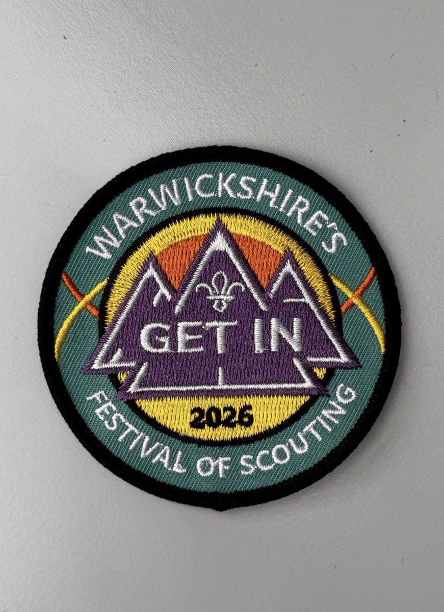 WarkSAR's tweet image. 🚨 This Bank Holiday, we joined Warwickshire Scouts at the ‘Get in 2026’ event at Ragley Hall!

Over 3,000 young people got hands-on with throw lines, mini searches &amp;amp; more.

Thanks for having us—and to our volunteers for representing WarkSAR!

#SearchAndRescue #Scouts #Volunteers